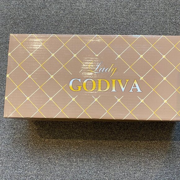 Godiva Metallic Black Flats 8 New In Box - Picture 7 of 9